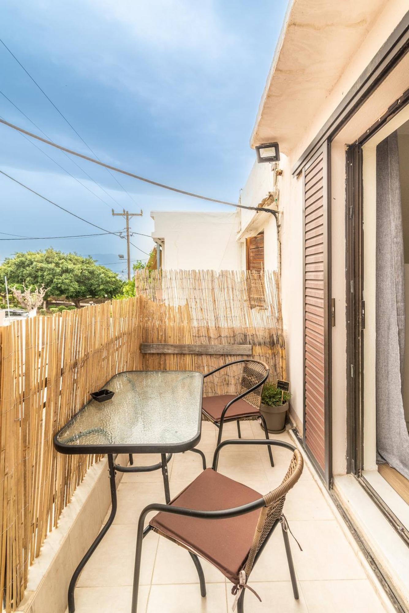 Gs House Apartment Heraklion  Bagian luar foto